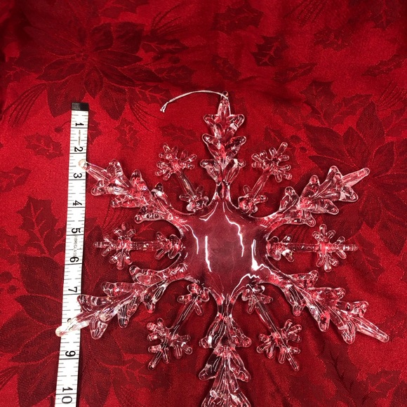 Large Clear Acrylic Snowflake - Picture 9 of 16